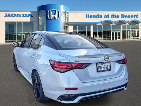 Used 2024 Nissan Sentra SR FWD image 3