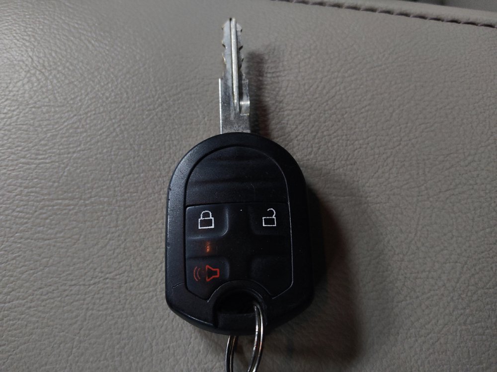 Used 2014 Ford Edge Limited FWD image 32