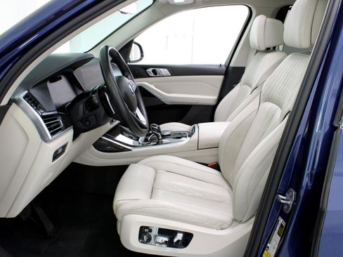 Used 2019 BMW X7 xDrive40i w/ Premium Package image 33