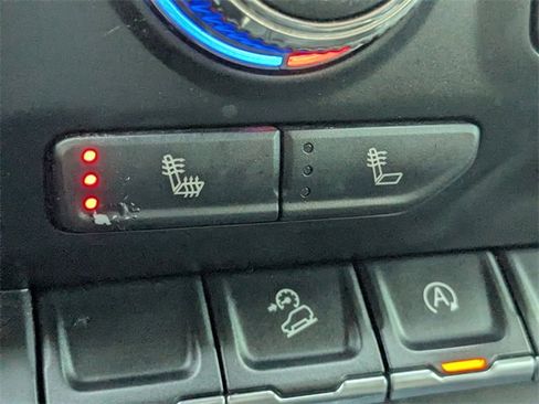 Used 2020 GMC Sierra 1500 Elevation image 23