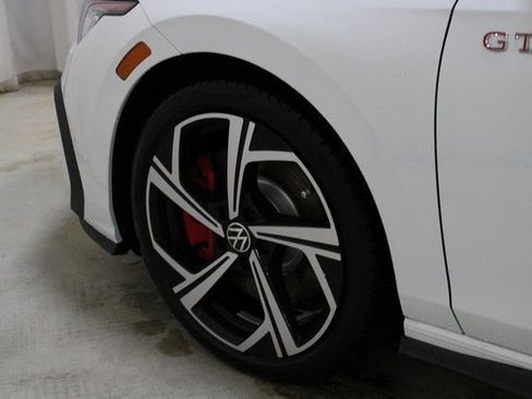 New 2026 Volkswagen GTI SE image 29