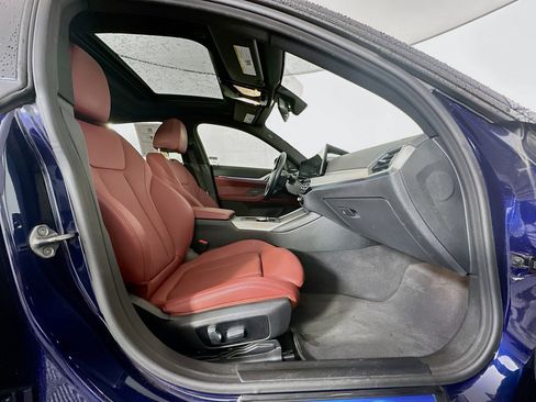 Used 2023 BMW i4 eDrive35 w/ Premium Package RWD image 34