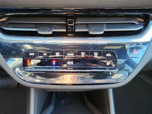 New 2026 Buick Envista Avenir image 27