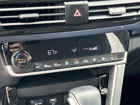 Used 2023 Kia Seltos S FWD image 21