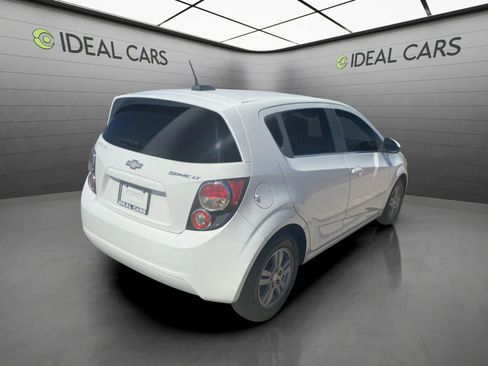 Used 2016 Chevrolet Sonic LT FWD image 5