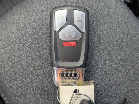 Used 2024 Audi A4 2.0T Premium Plus AWD/4WD image 32