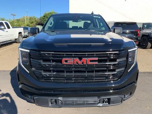 New 2026 GMC Sierra 1500 Elevation image 9