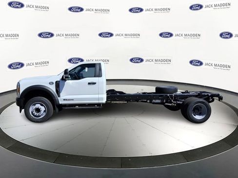 New 2026 Ford F600 2WD Regular Cab Super Duty image 2