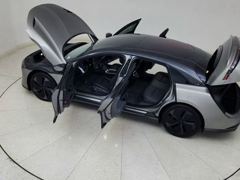 Used 2024 Lucid Air Touring image 85