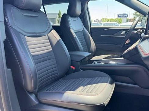 Certified 2026 Ford Explorer ST-Line w/ ST-Line Street Pack AWD/4WD image 29
