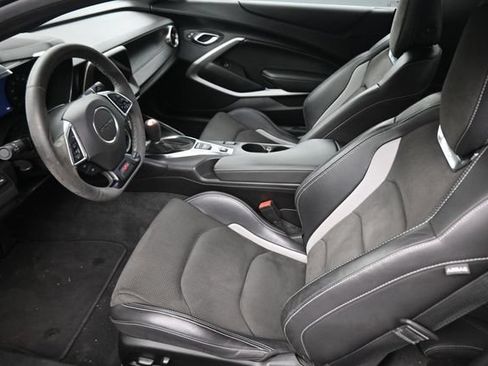 Used 2020 Chevrolet Camaro SS RWD image 18