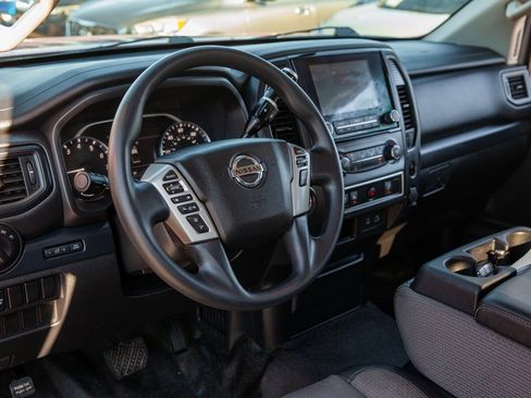 Used 2020 Nissan Titan S w/ S Utility Package image 10