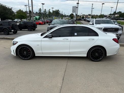Used 2021 Mercedes-Benz C 300 Sedan image 9