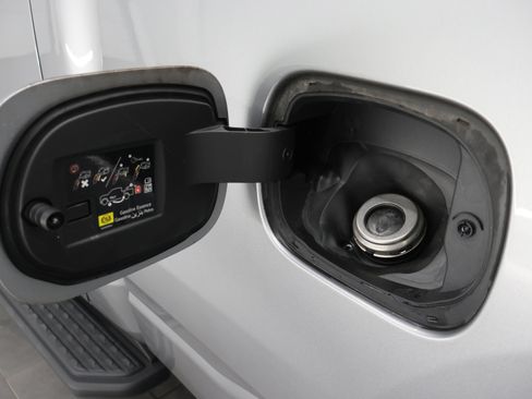 Used 2023 RAM 1500 Big Horn image 30