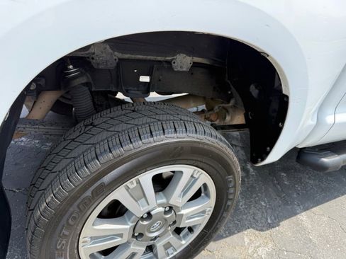 Used 2013 Toyota Tundra 2WD CrewMax w/ Tow Pkg image 12