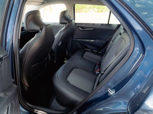 Used 2023 Kia Niro Wind FWD image 48