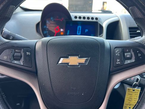 Used 2012 Chevrolet Sonic LT image 23