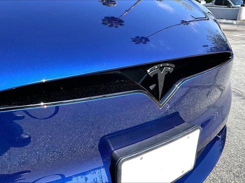 Used 2022 Tesla Model X Plaid AWD/4WD image 30
