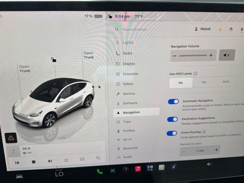 Used 2022 Tesla Model Y Long Range AWD/4WD image 45
