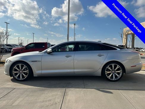 Used 2019 Jaguar XJ L Portfolio image 9