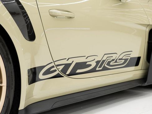 Used 2024 Porsche 911 GT3 RS RWD image 12