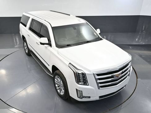 Used 2017 Cadillac Escalade ESV 4WD image 61
