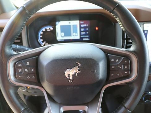 Used 2024 Ford Bronco Outer Banks AWD/4WD image 25