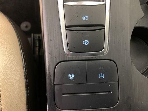 Used 2020 Ford Escape SEL image 26