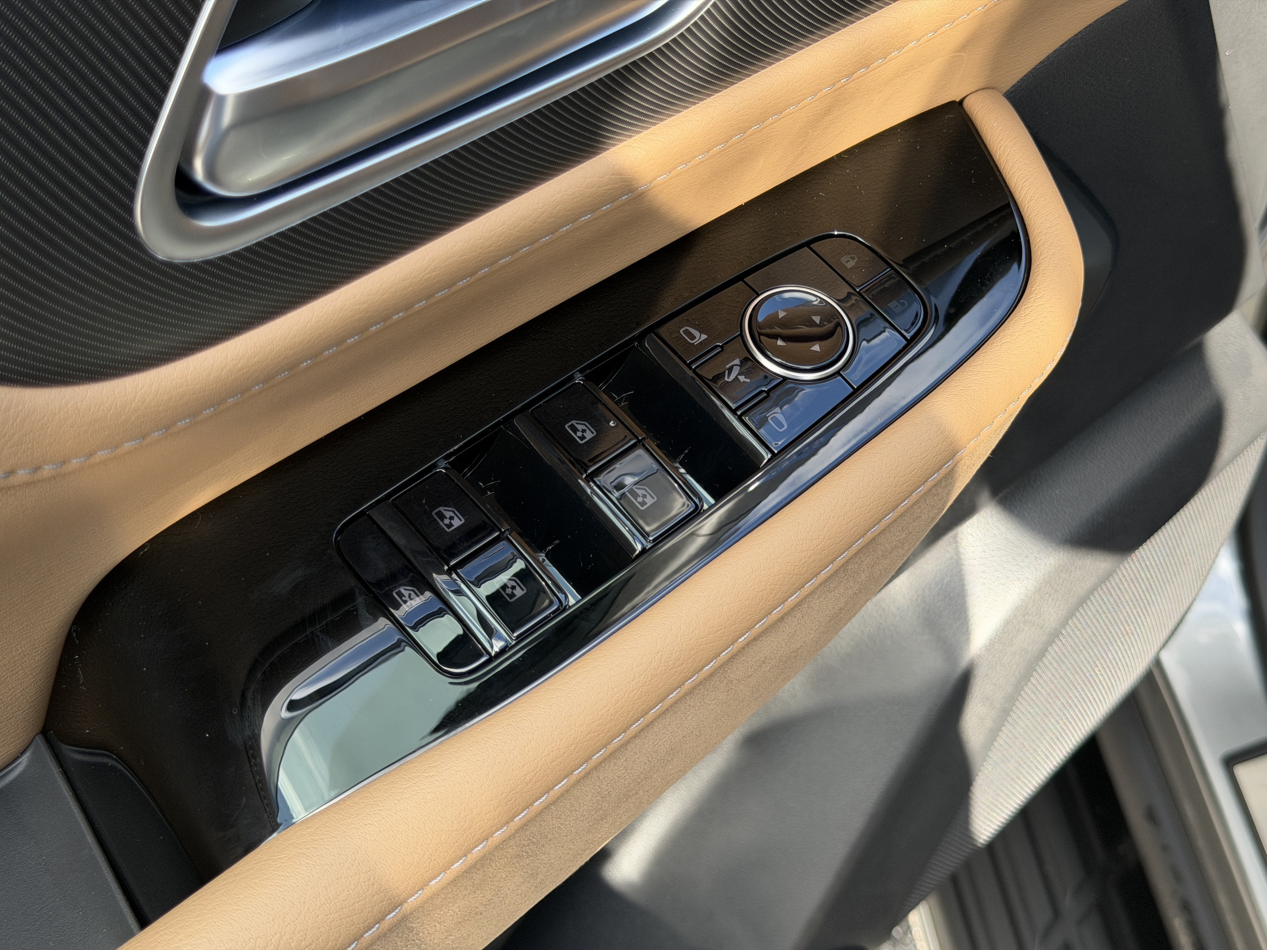 New 2027 INFINITI QX80 Luxe w/ Cargo Package RWD image 21
