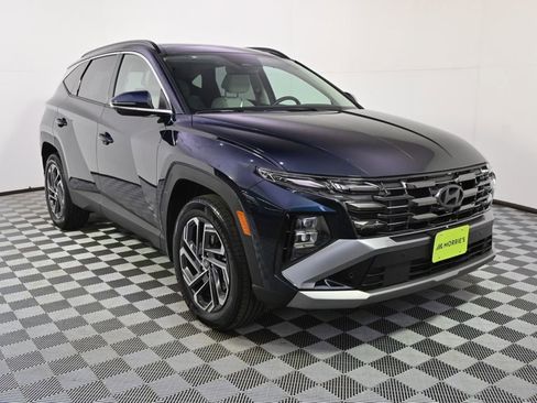 Used 2025 Hyundai Tucson Limited image 9