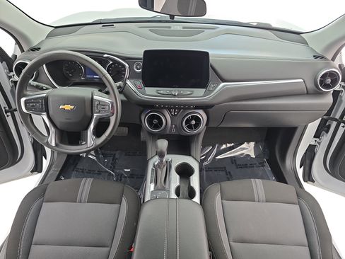 Used 2023 Chevrolet Blazer LT w/ Driver Confidence Package image 9