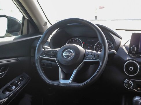 Used 2023 Nissan Sentra S image 14