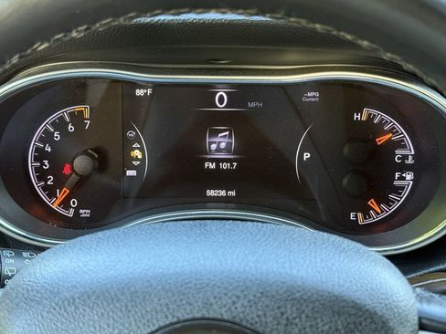 Used 2015 Jeep Grand Cherokee Laredo w/ Quick Order Package 23E image 14