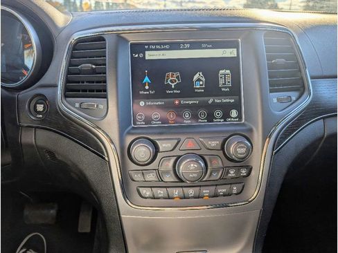 Used 2018 Jeep Grand Cherokee High Altitude image 22