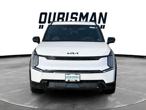 New 2026 Kia EV9 Land w/ Nightfall Edition Package image 8