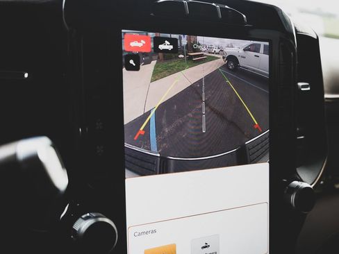 Used 2022 RAM 3500 Limited image 3