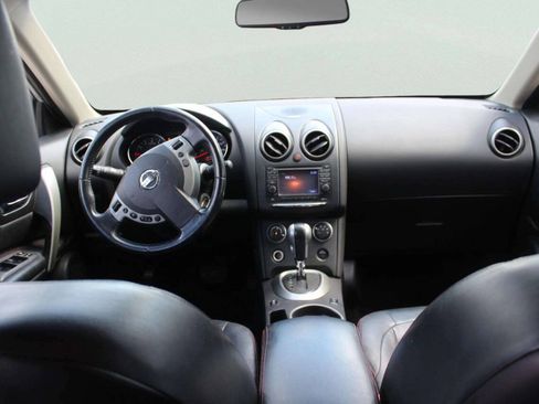 Used 2011 Nissan Rogue SV w/ SL Pkg FWD image 8