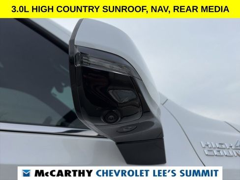 Used 2025 Chevrolet Tahoe High Country image 27