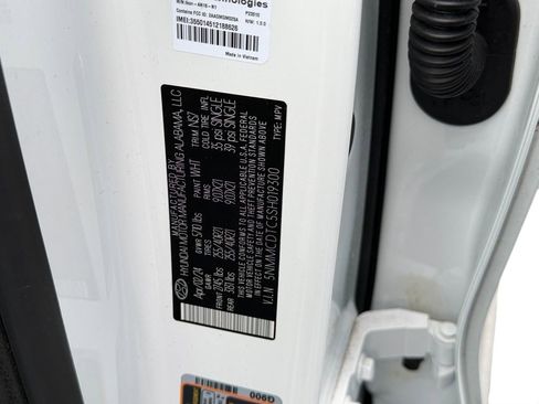 Used 2025 Genesis GV70 3.5T Sport w/ Sport Advanced Package image 26