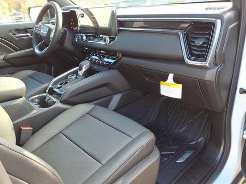 New 2026 GMC Canyon Elevation w/ Convenience Package image 10