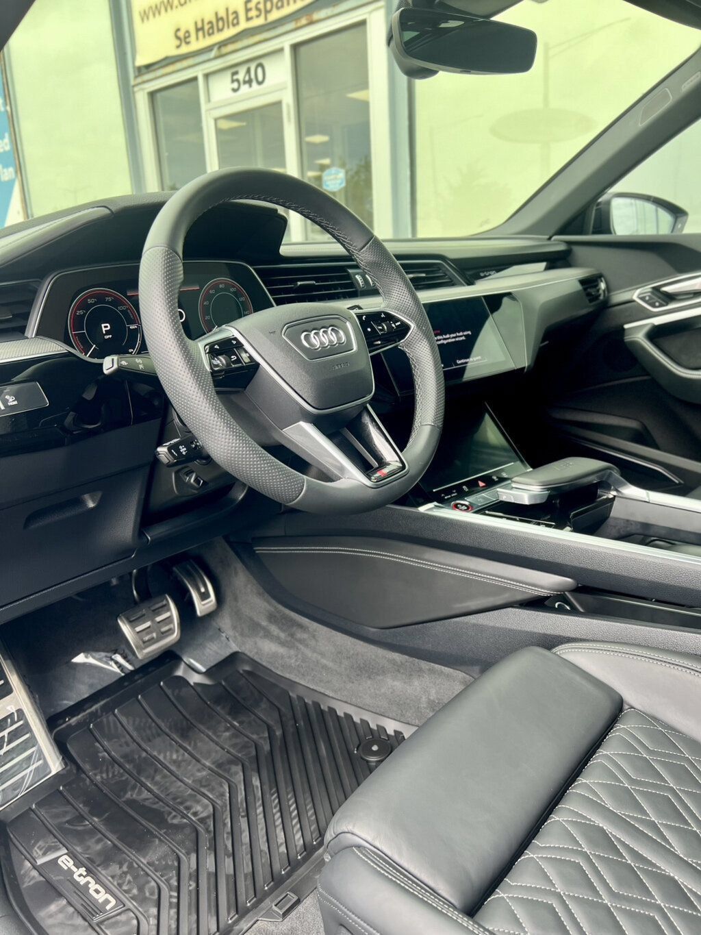 Used 2024 Audi Q8 e-tron Prestige w/ Prestige Package AWD/4WD image 13