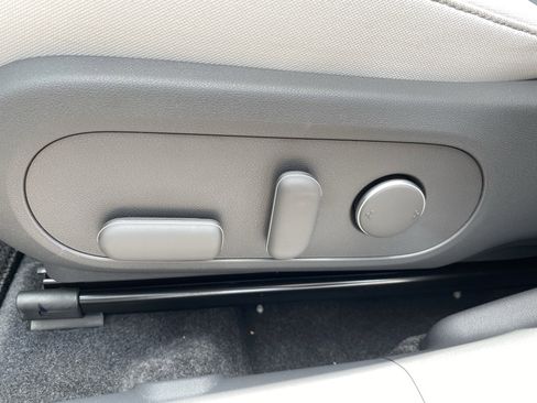 New 2025 Hyundai Kona SEL image 21