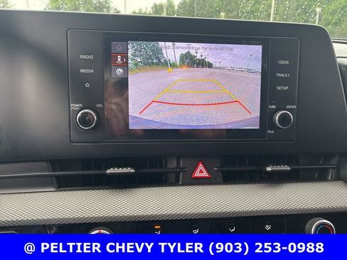 Used 2023 Kia Sportage LX image 14