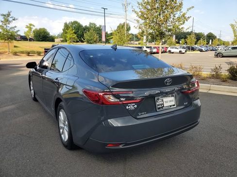 Used 2025 Toyota Camry LE FWD image 6