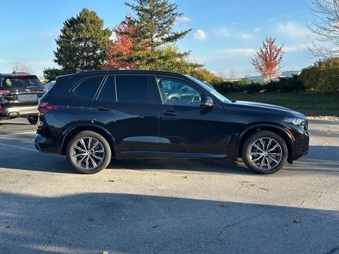 Used 2025 BMW X5 M60i w/ Executive Package image 11