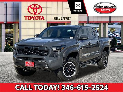 Used 2024 Toyota Tacoma TRD Off-Road image 1