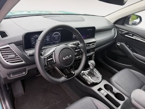 Used 2024 Kia Seltos SX AWD/4WD image 12