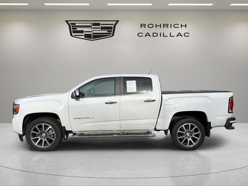 Used 2022 GMC Canyon Denali image 8
