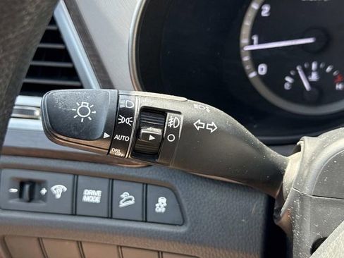 Used 2017 Hyundai Santa Fe Sport FWD image 26