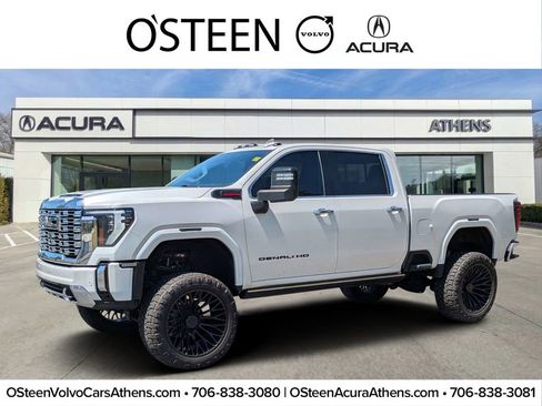 Used 2024 GMC Sierra 2500 Denali w/ Denali Reserve Package AWD/4WD image 1